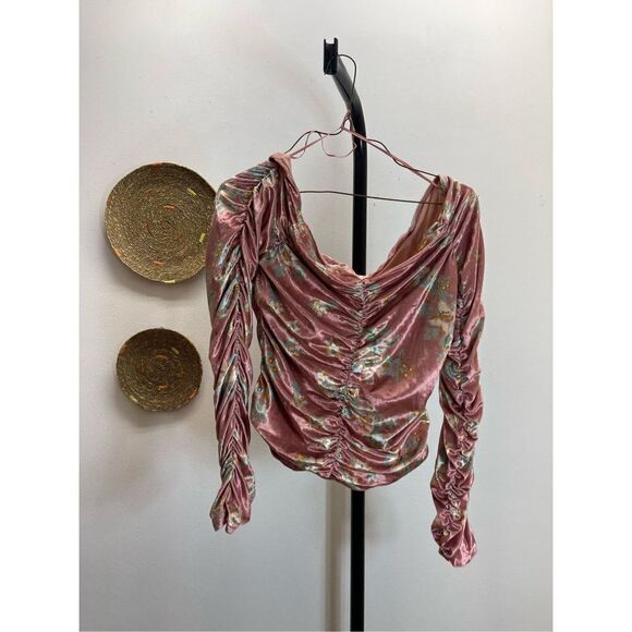 Free People - Reina Ruched Blouse in Pink - Picture 4 of 6